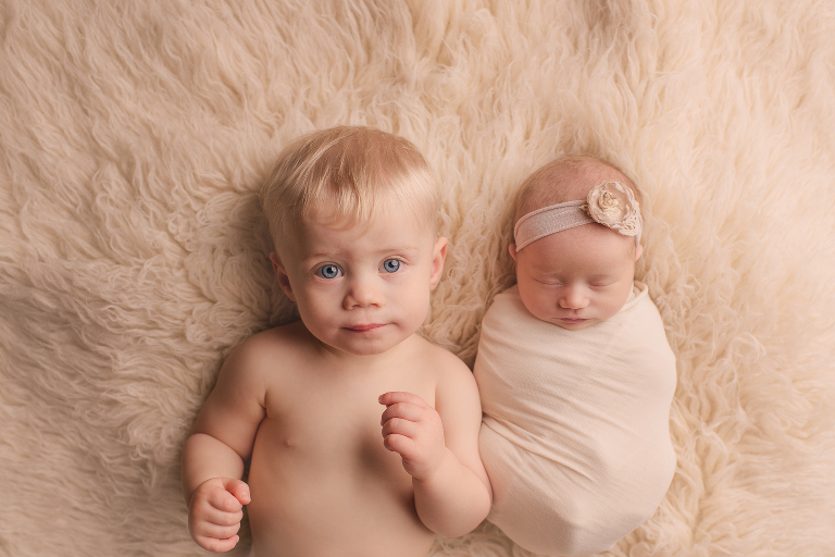 ridgefield wa newborn photographer.jpg