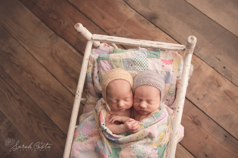 twin newborn photographer vancouver wa.jpg